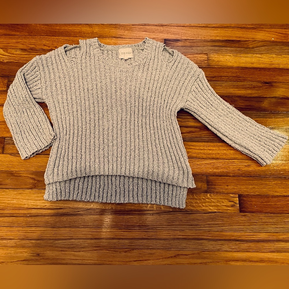 Cute grey cold-shoulder sweater